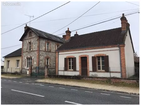 ensemble rare : 2 maisons f4 + f3 sur 2000 m² avec dépendances