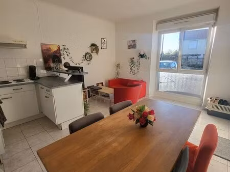t2 42 m2 centre ville disponible le 12/09/2026