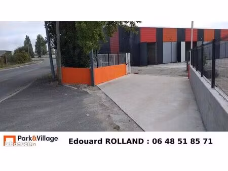 box de stockage à vendre / dépôt et entrepôt à vendre / box en vente / local à vendre / 28