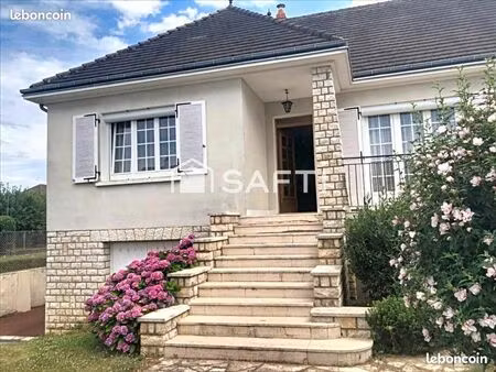 maison 7 pièces 210 m²