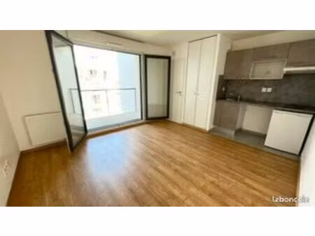 appartement 2 pièces 36 m2- 2ème étage- balcon-parking