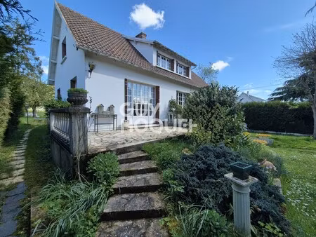 5 chambres - au calme - proche commodites