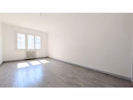 vente appartement 4 pièces 68 m² chambéry (73000)