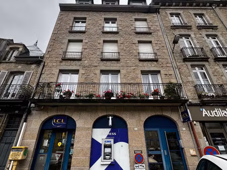 dinan : appartement t3 plein centre au 2ème étage