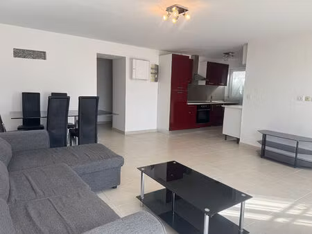 t3 65m² - terrasse 18m² la couronne