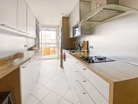 appartement 3 pièces meublé avec place de parking - valence