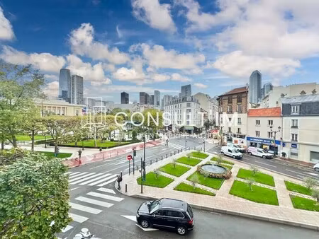 location bureaux 67 m²
