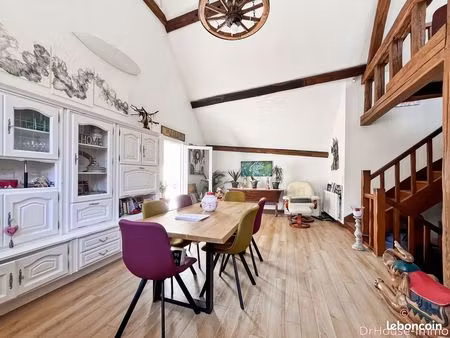 maison 12 pièces 301 m²