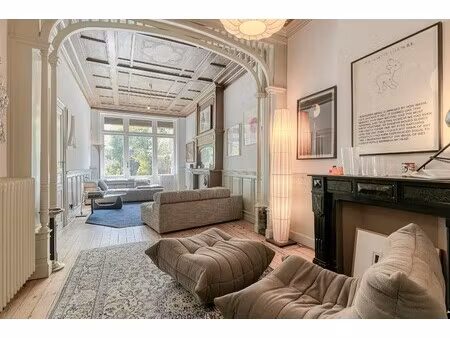 prachtig herenhuis in brussel met 5 slaapkamers