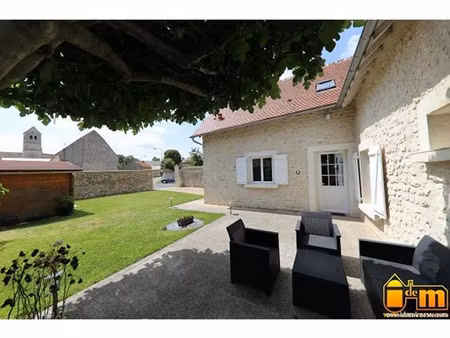 vente maison 5 pièces 138 m² à etampes (91150)  229 500 €