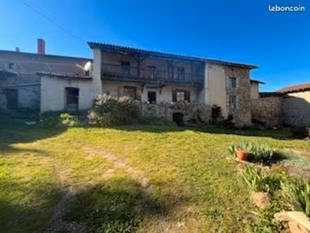 belle ferme forézienne de caractère
