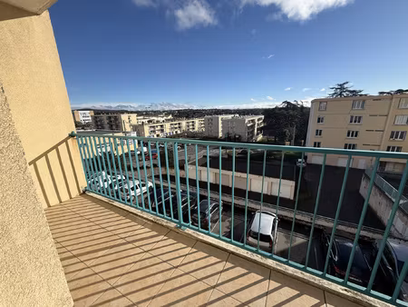 appartement t4 76m2 avec balcon et garage à annonay