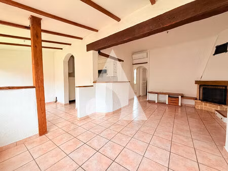 appartement t3 en haut de villa ? centre-ville de châteauneuf-les-martigues