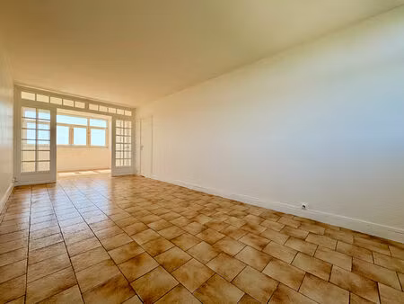 appartement evry courcouronnes 3 pièce(s) 59 m2