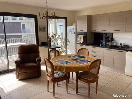 bel appartement t 3 état neuf à la talaudiere