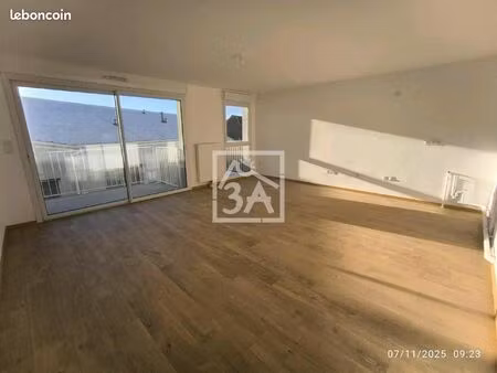 appartement 3 pièces 77 m²
