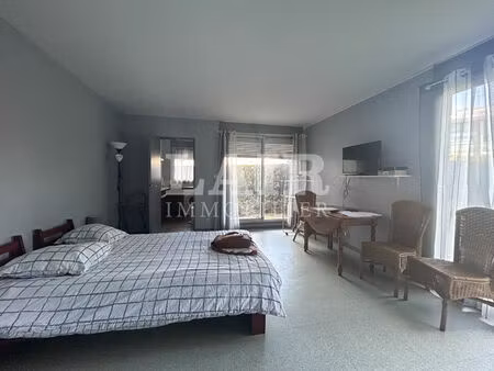 grand studio à vendre à bagnoles de l'orne - ref o15099