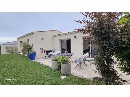 pavillon de plain-pied quartier calme de souché