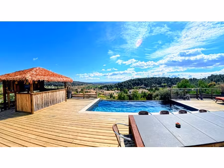 villa contemporaine de plain-pied 132 m2 vue dégagée