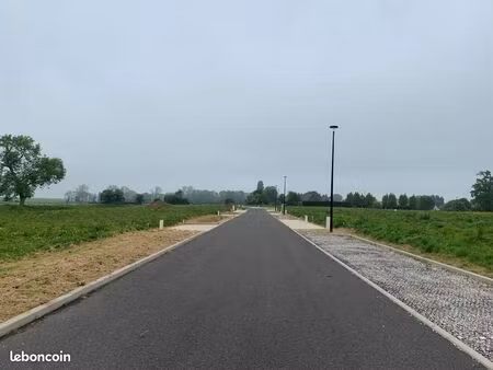 terrain 613 m² guilmecourt