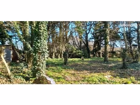 terrain 1700 m2