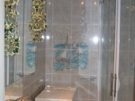 studio à la vente