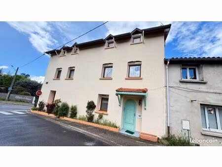 maison familiale r+2 – grands volumes – équipements récents