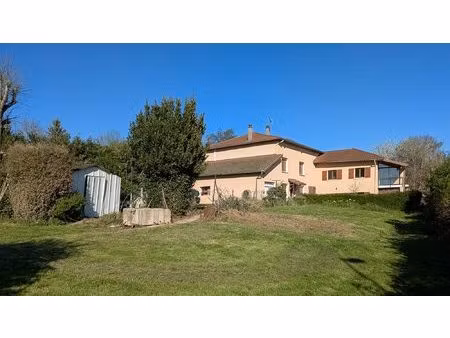 maison avec dépendances