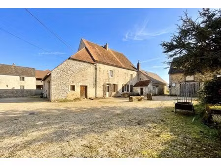 en exclusivité  maison 220m² à finir de rénover