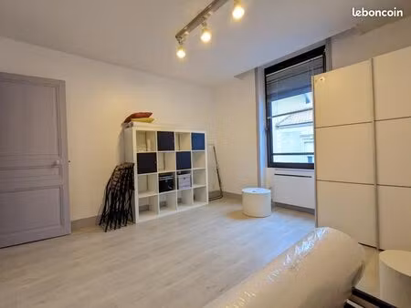 appartement 1 pièce 33 m²