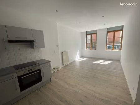 loue à arras en centre-ville appt t2 en rdc