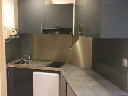 studio 20 m2 alpe d'huez ( location mai a septembre )