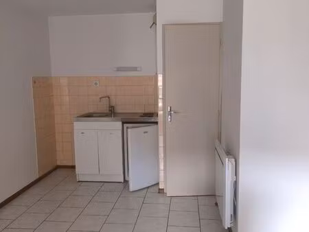 t1 idéalement situé – centre-ville de pontarlier