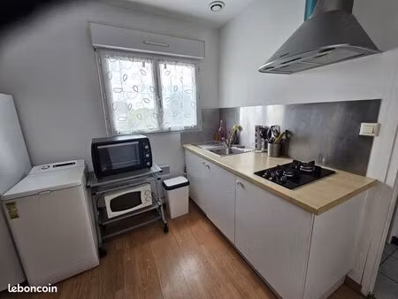 location studio à royan 17200