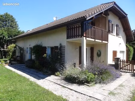 appartement meublé - 99 m2 - 2 parkings – 2 terrasses – grand jardin - installation photov
