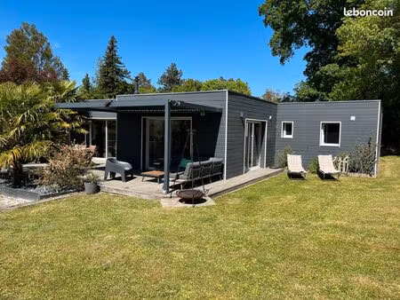maison 3 chambres 133 m² 3 places garage et 1400 m² de terrain