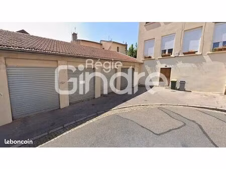 garage/box 44 m² lyon 1er arrondissement