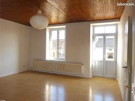 appartement 3 pièces 69 m²