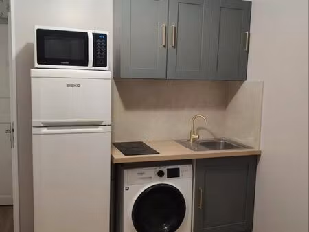 studio meublé 14 m2 refait à neuf