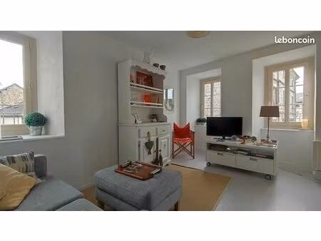 appartement 3 pièces 46 m²