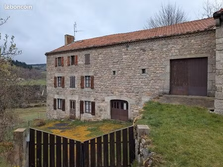 ferme à rénover chemin st compostelle