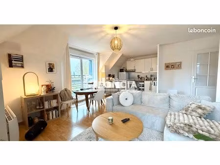 exclusivité foncia - olivet - t3 dernier étage avec balcons et double stationnement