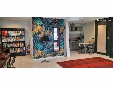 local d'activité 51 m2
