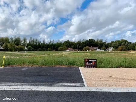 terrain 565 m² olivet