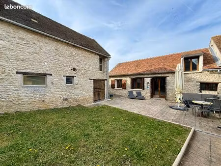 grange 3 pièces 67 m²