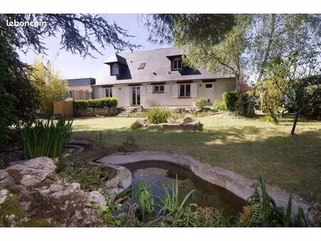 maison 8 pièces 175 m²