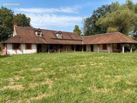 terrain 7 pièces 160 m²