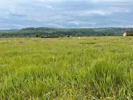 terrain 807 m² prudhomat