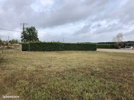 terrain 800 m² allonnes