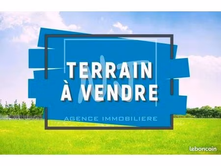 terrain 389 m² ecuille